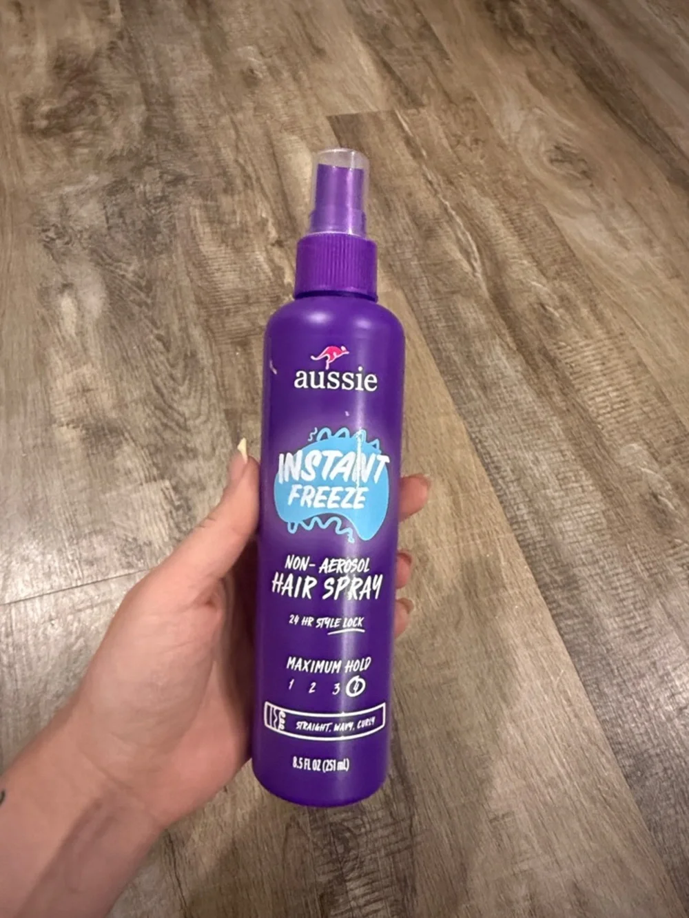 Aussie Instant Freeze Non-Aerosol Hair Spray - Purple Bottle 8.5fl oz